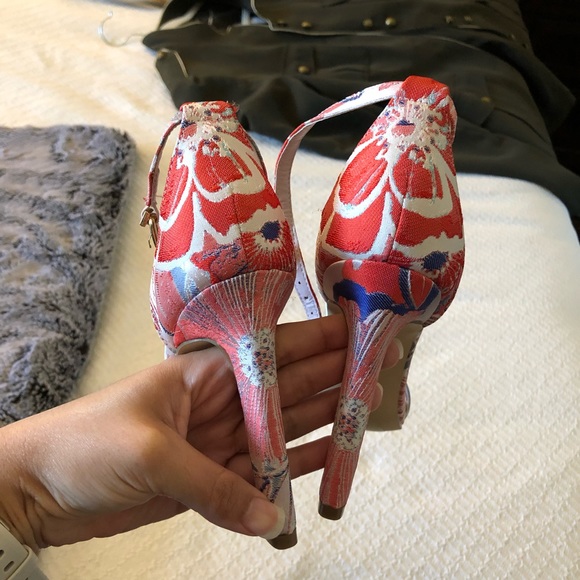 NWOT Just Fab coral and purple floral heels - Picture 6 of 12